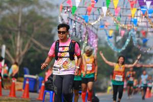 BIB: 4820
                            <button type="button" onclick="openModal(9901398)" class="btn btn-primary btn-sm float-right btn-popup" data-toggle="modal" data-target=".modal-high-quality">
                        <i class="fas fa-shopping-cart"></i> Add to Cart
                    </button>
                                            <button type="button" onclick="isThisMe(9901398, true)" class="btn btn-success btn-sm float-right btn-popup btn-isme hidden" data-toggle="tooltip" data-placement="bottom" title="นี่คือรูปของคุณใช่ไหม คลิกที่นี่เพื่อเอาเข้าอัลบั้ม">
                        <i class="fas fa-plus"></i> Add to album
                    </button>
                    <button type="button" onclick="isThisMe(9901398, false)" class="btn btn-warning btn-sm float-right btn-popup btn-isnotme hidden">
                        <i class="fas fa-ban"></i> Remove from album
                    </button>